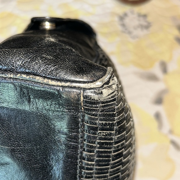 087 REDUCED!!!!! Fendi black leather bag in GUC!! - Picture 9 of 9